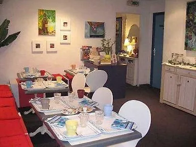 Otel Alnea 2*
